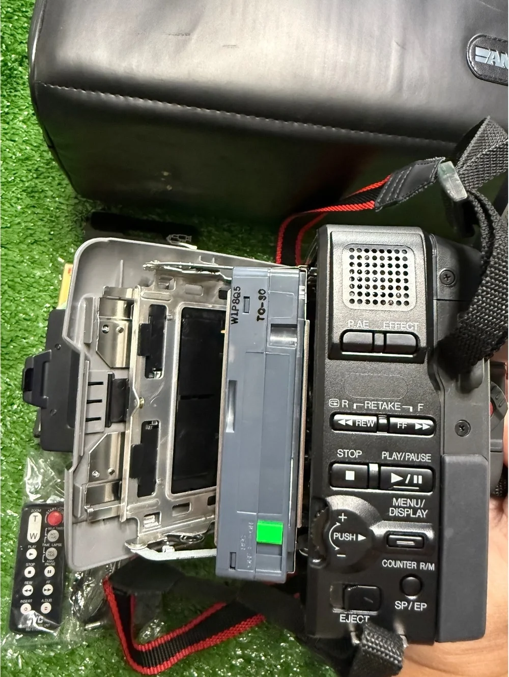 JVC GR-AXM310 Compact VHS-C Video Camcorder | Tested & Work!